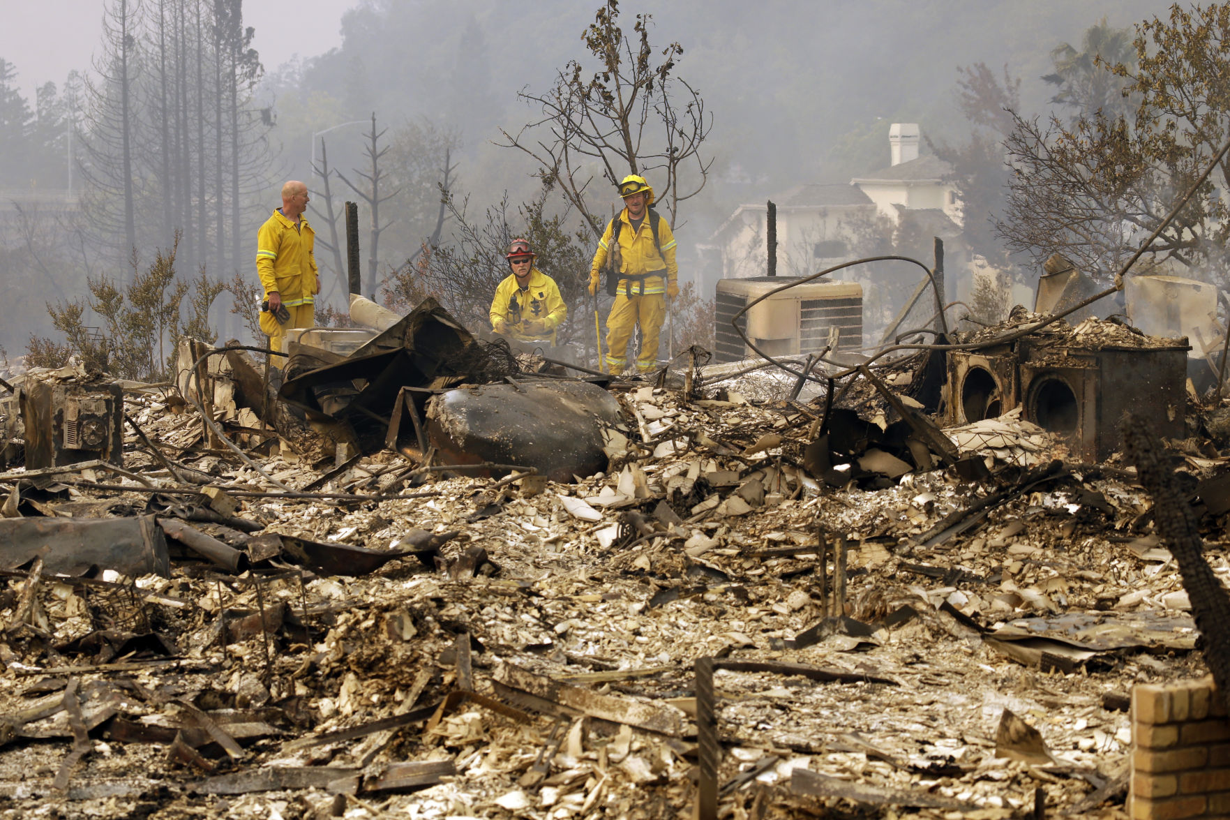 Wildfires across California ravage towns and cities - The Garden Island 