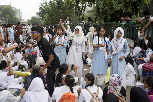 Student Protests Surge In Bangladesh Capital - The Garden Island