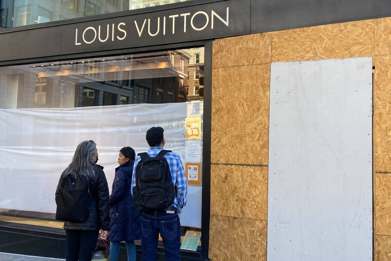 Louis Vuitton Store Headed to Trump Organization Building