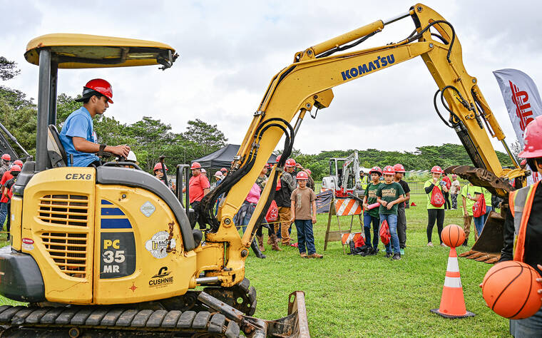 Students learn about the construction industry